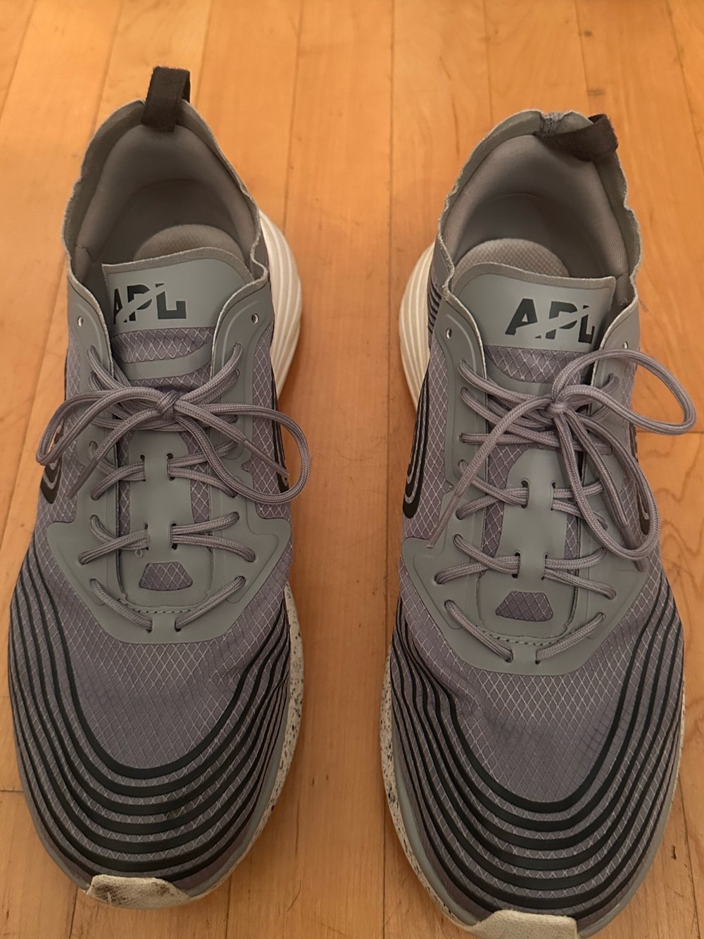 APL Streamline Grey Men’s Athletic Sneakers size 11